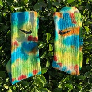 Nike tie dye crew socks